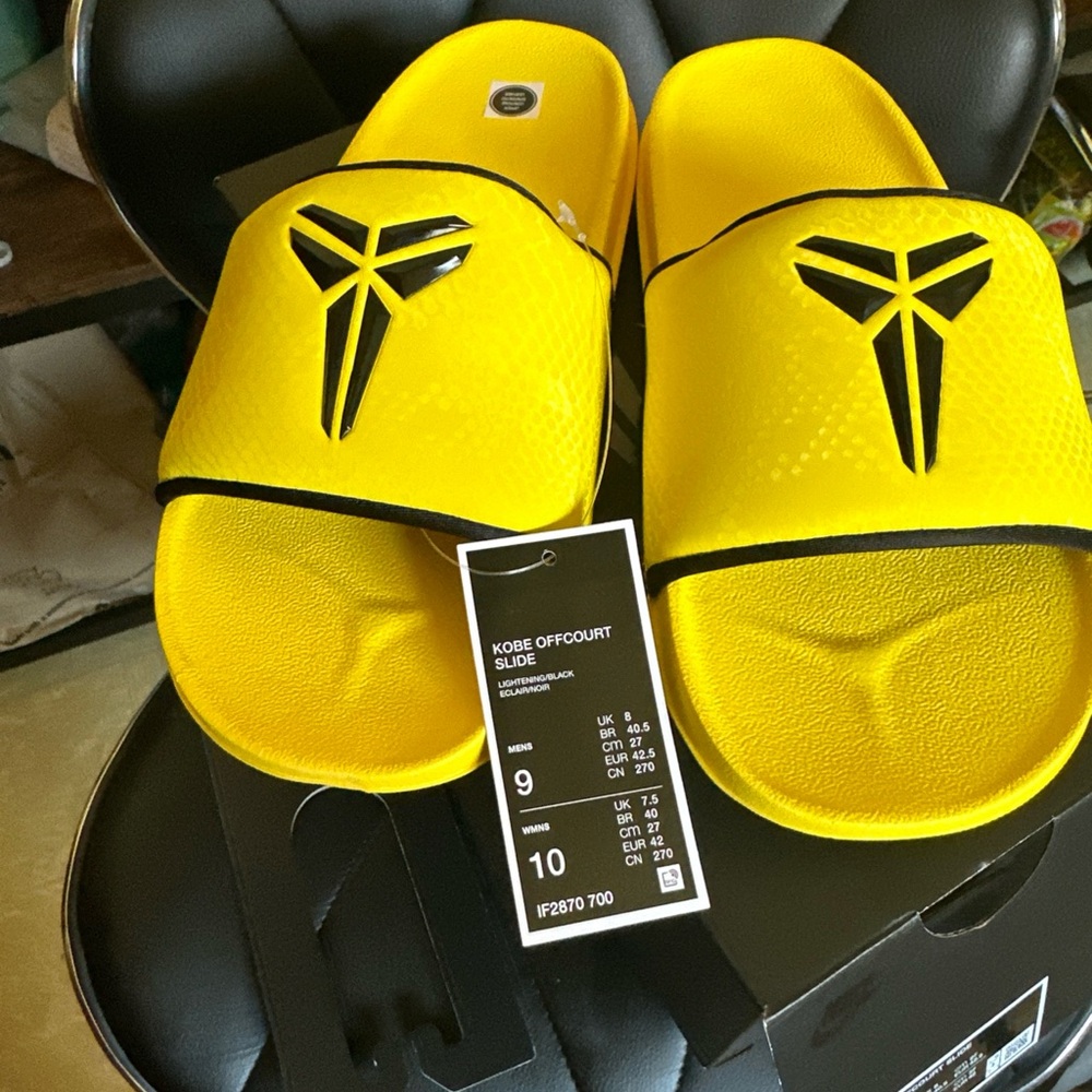 Nike Kobe Offcourt Slide Sandals - Yellow